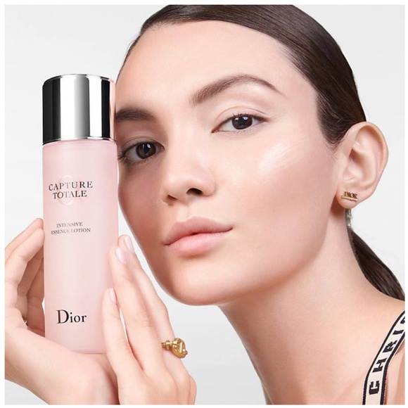 Dior Capture Totale Intensive Essence Lotion 150 ml 5 fl oz Authentic Fresh New - Picture 2 of 6